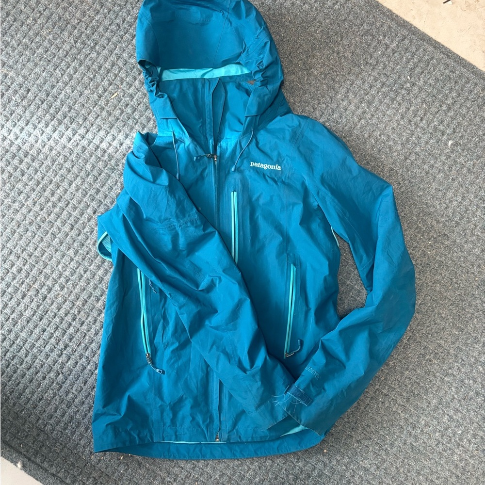 Patagonia Piolet Gore Tex Jacket